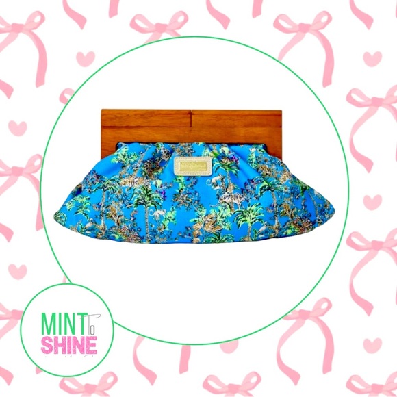 Lilly Pulitzer Handbags - 🌴🌴Lilly Pulitzer Clutch!  NWT! 🌴🌴